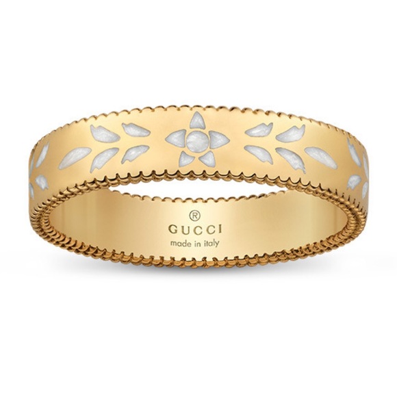NWT GUCCI 18K Yellow Gold and White Enamel Icon Blooms Ring size 8